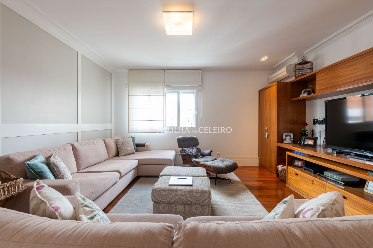 Sala íntima com home theater